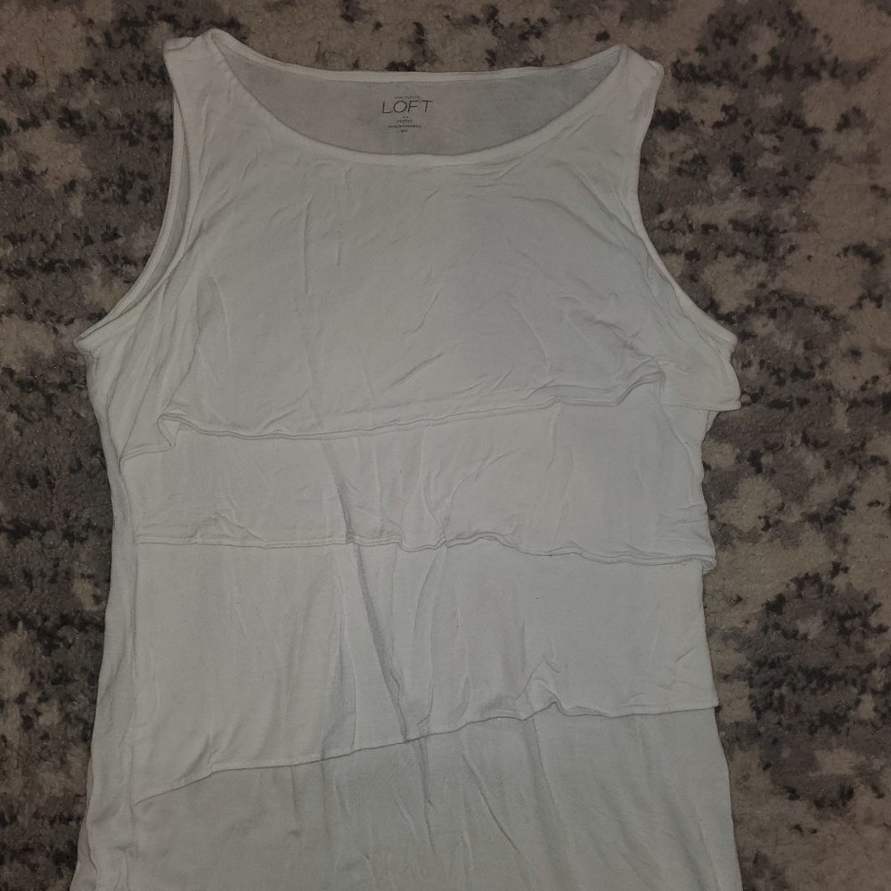 Ann Taylor Loft Petite White Blouse || Med